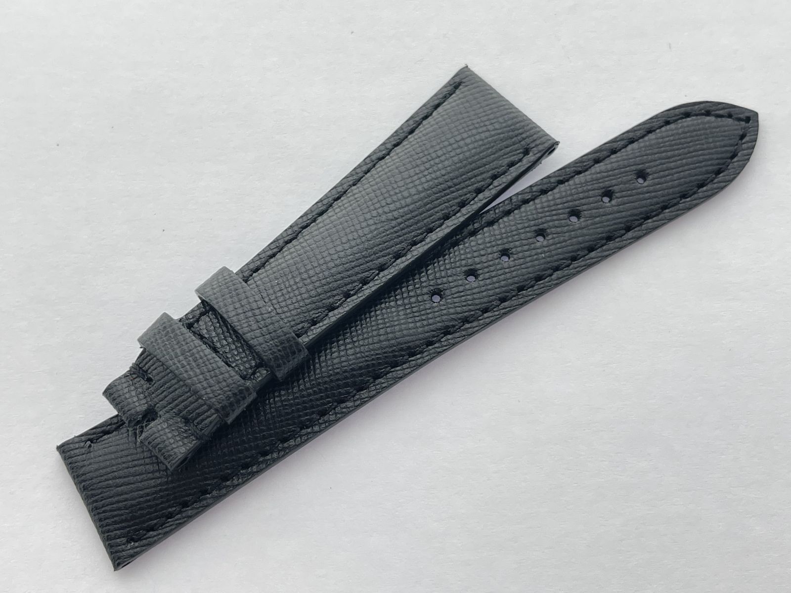 NJ221 Black Saffiano leather Classic strap