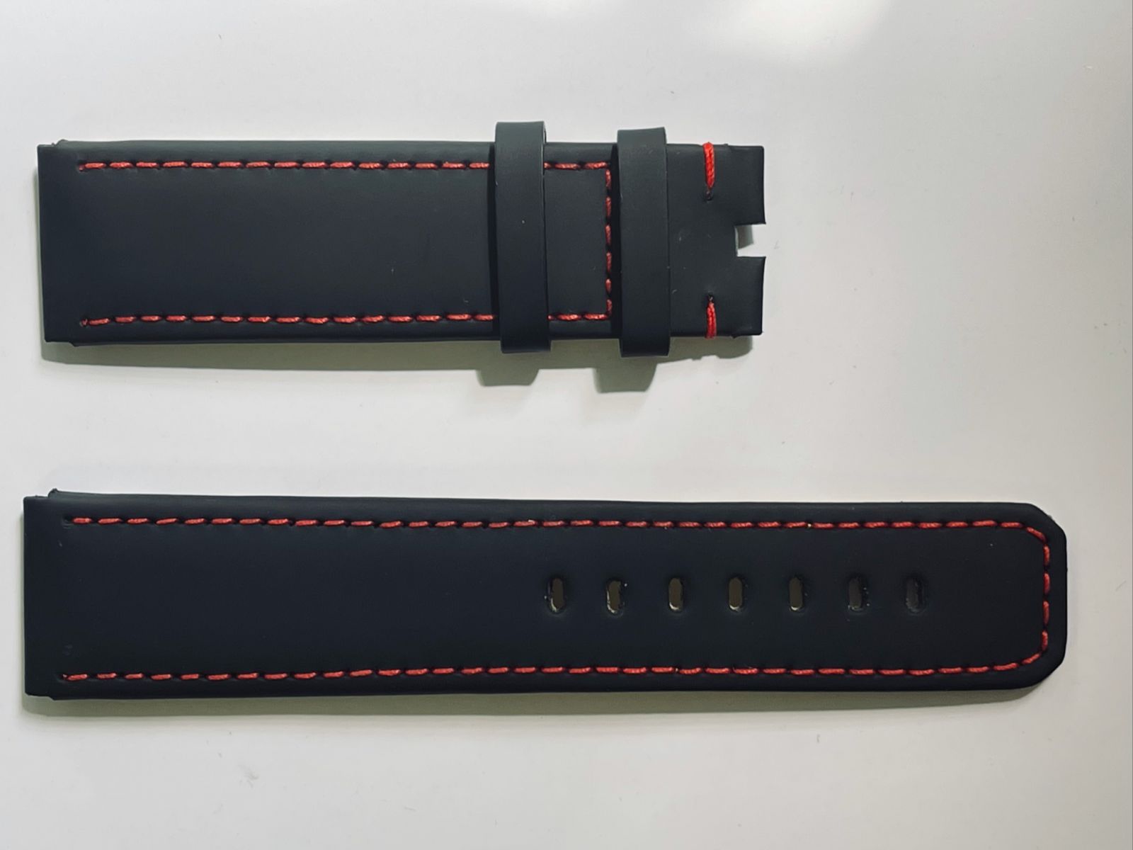 Black Panerai style band in Rubberized calf leather