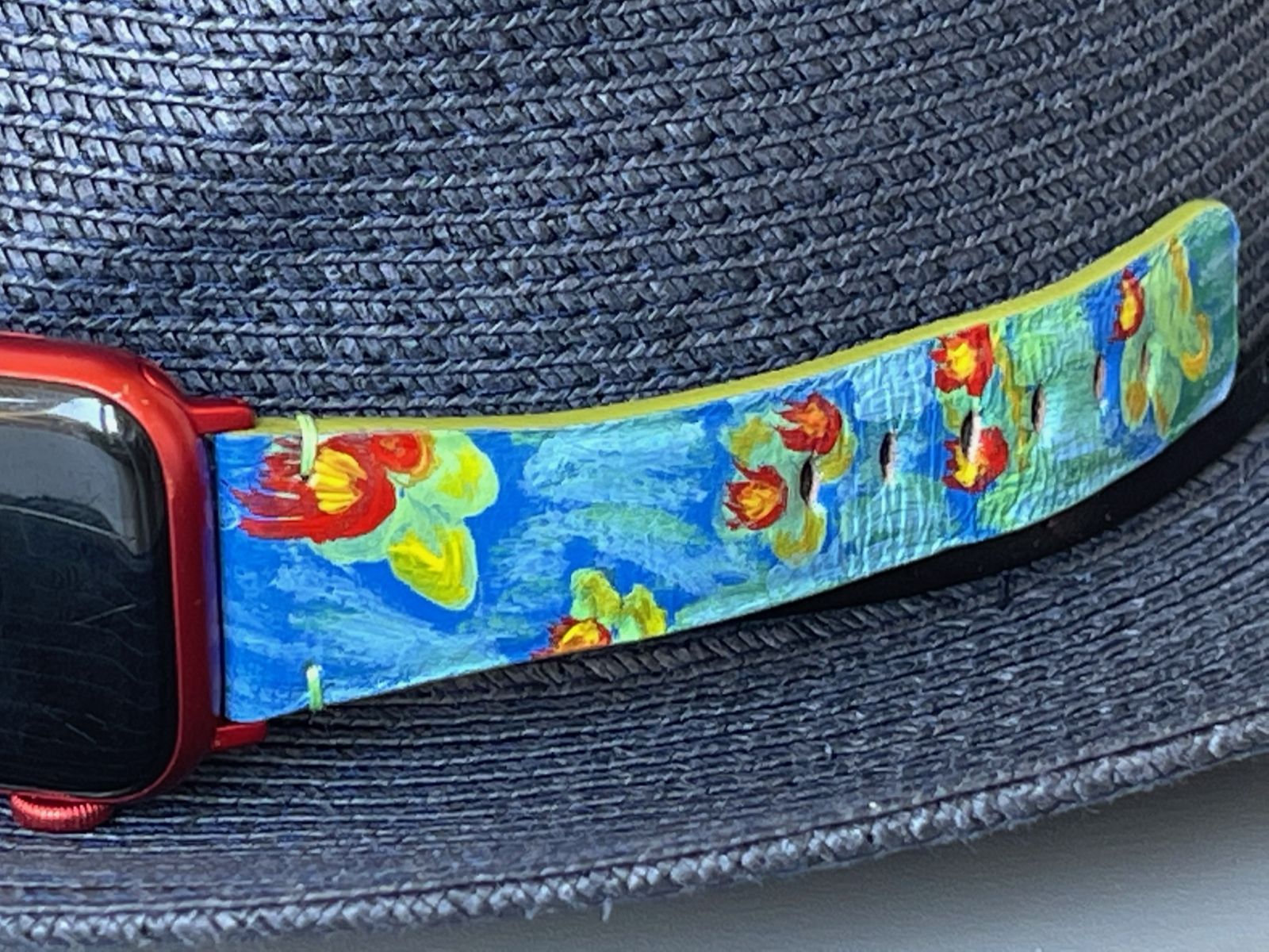 ART Affection: Hand-Painted Band for Apple Watch Inspired by Monet's Water Lilies