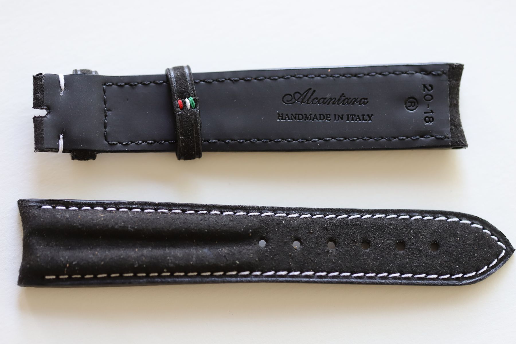 Omega speedmaster buckle 2025