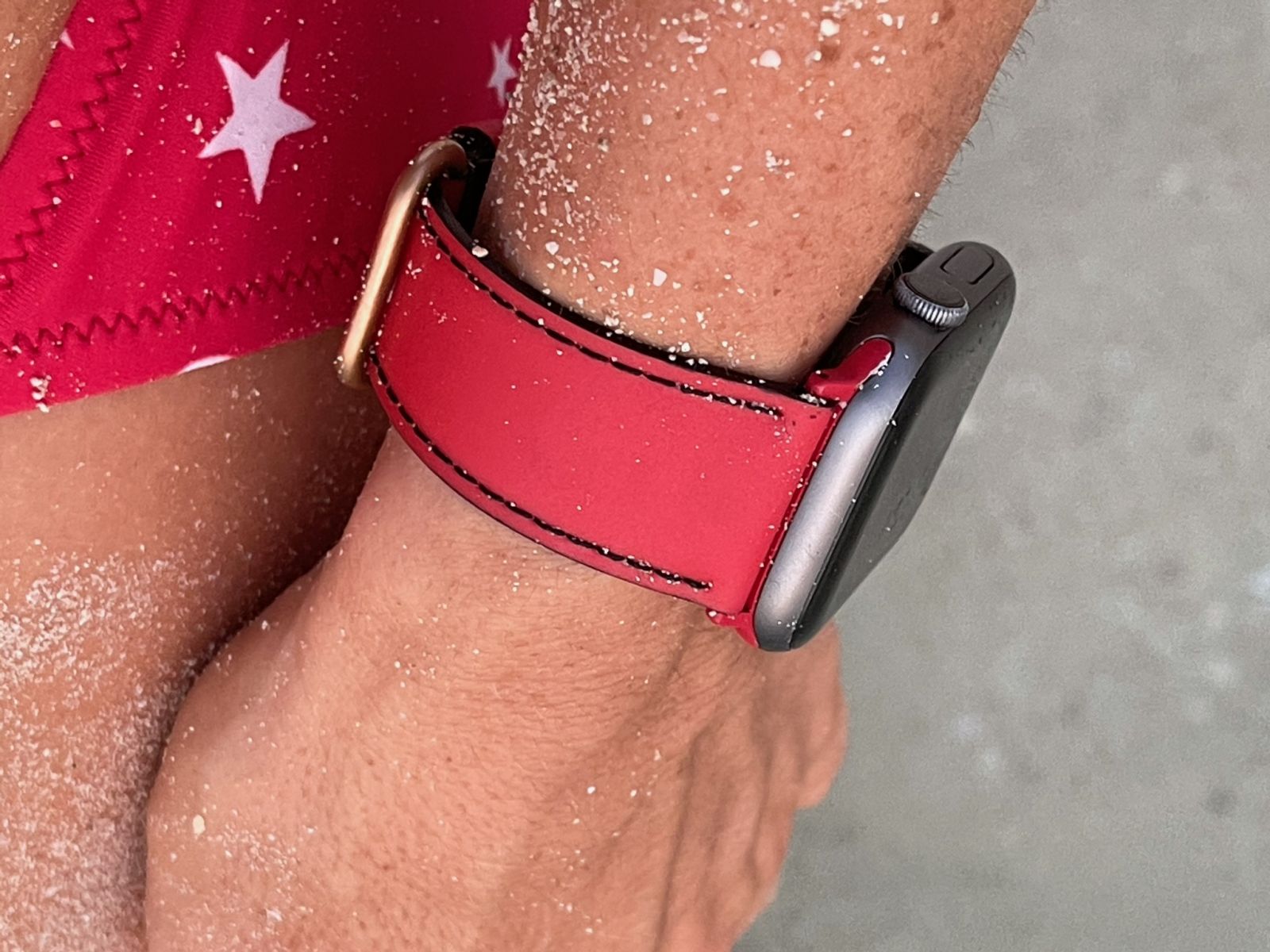 Recycled Rubber Strap (Apple Watch All Series) / RED