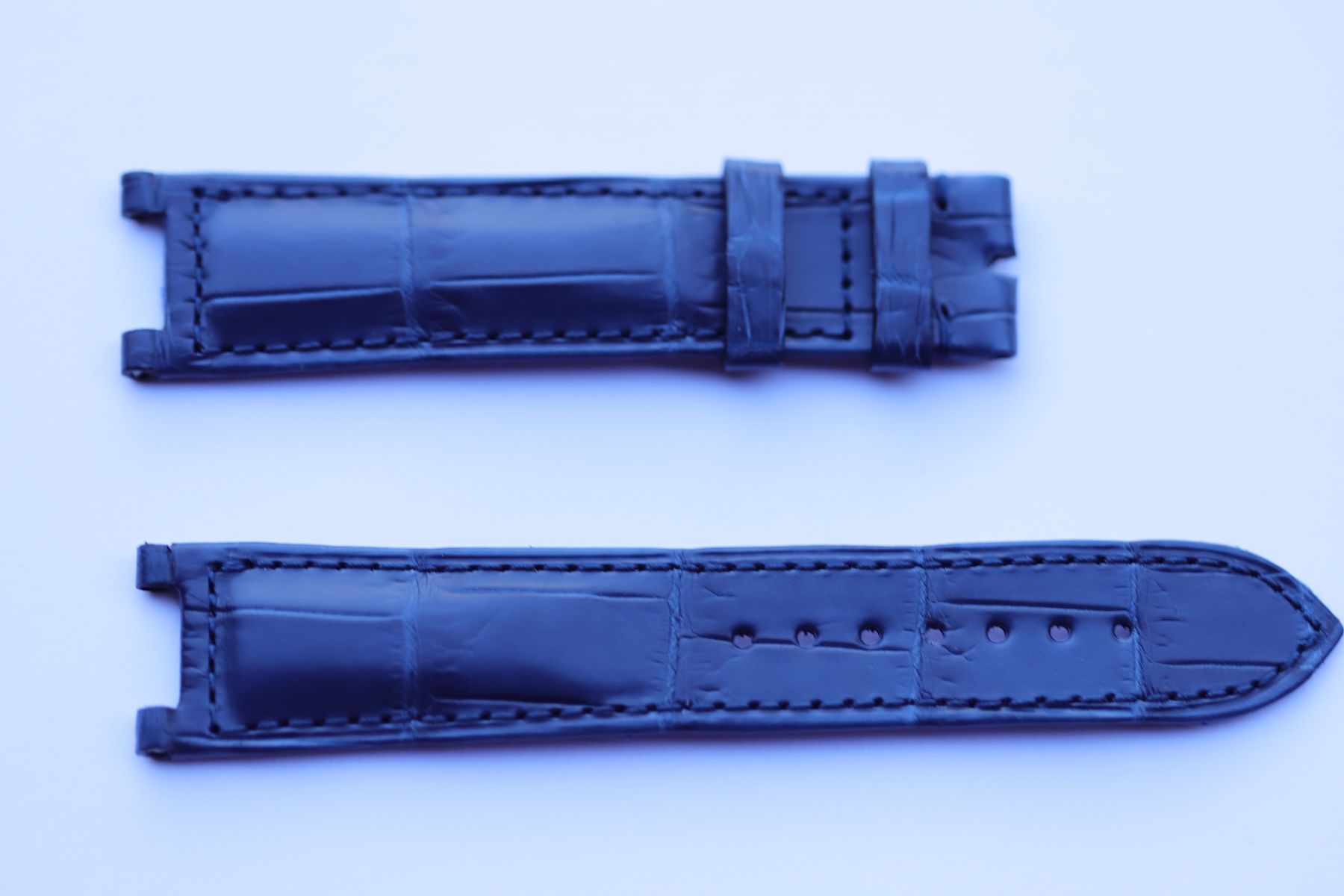 Navy blue crocodile watch box - Luxury leathergoods