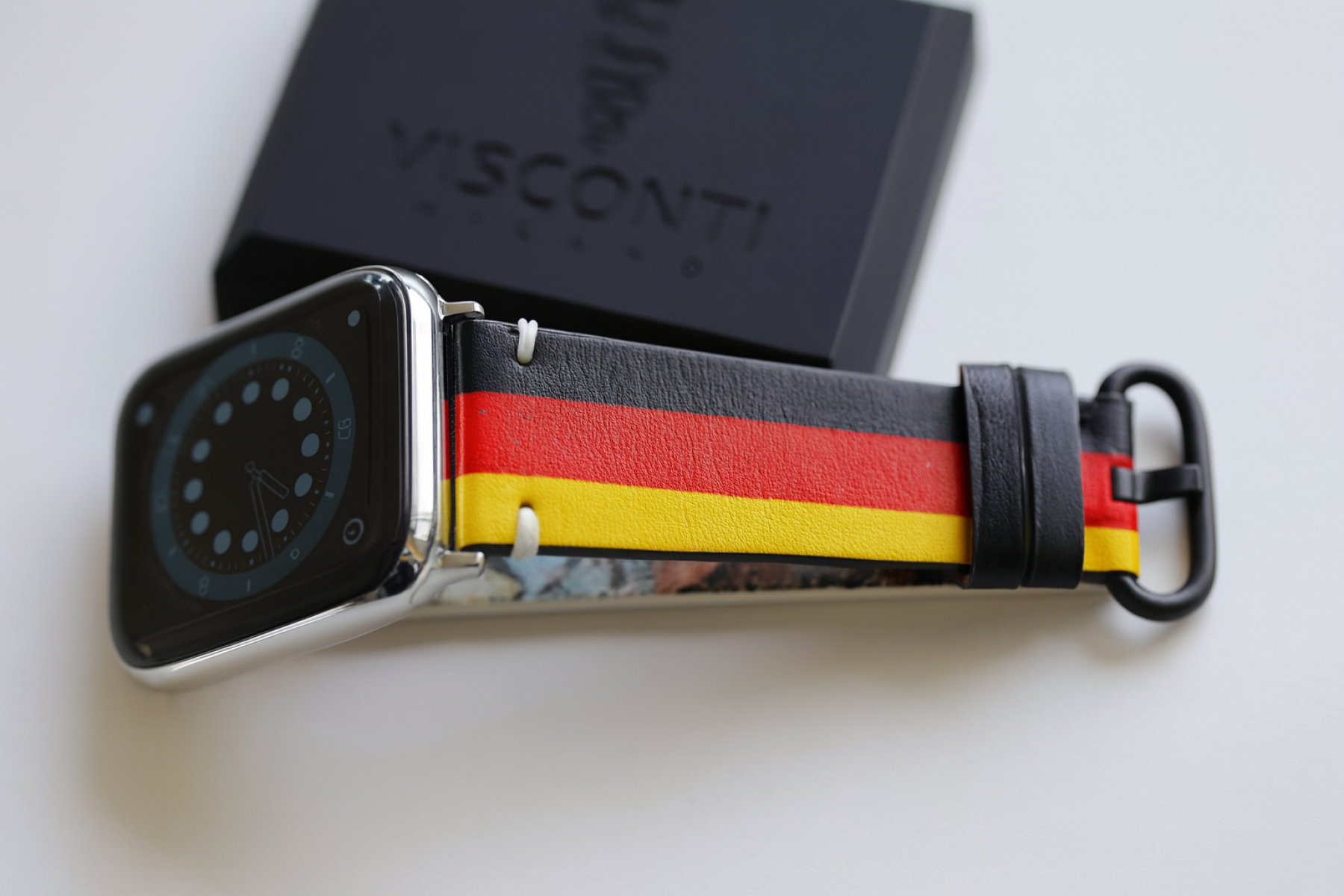 My Country GERMANY: Hand-Painted Band for Apple Watch Inspired by NATIONAL FLAG of Germany