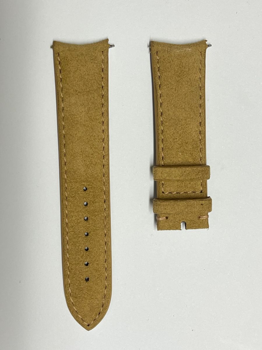 NJ14 Kangaroo Beige Alcantara Classic strap Curved lugs