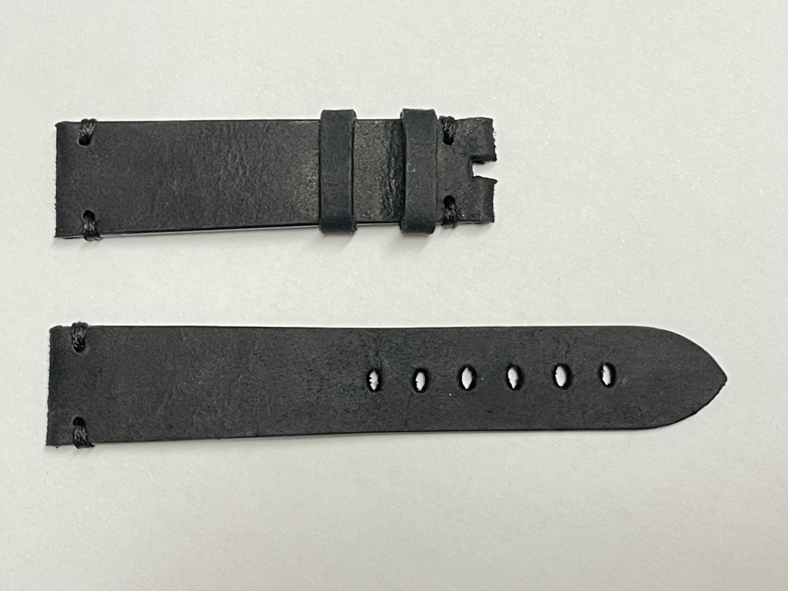 NJ-BL1 Black Vegan Bio-based Leather Classic strap